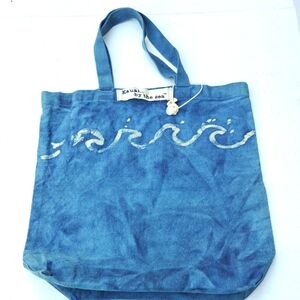 Kauai By The Sea  Hawaiian Blue Denim Wash Tote Bag With Seashell Charms NEW